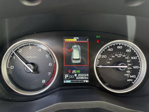 Used 2024 Subaru Forester Touring w/ Convenience Package image 18