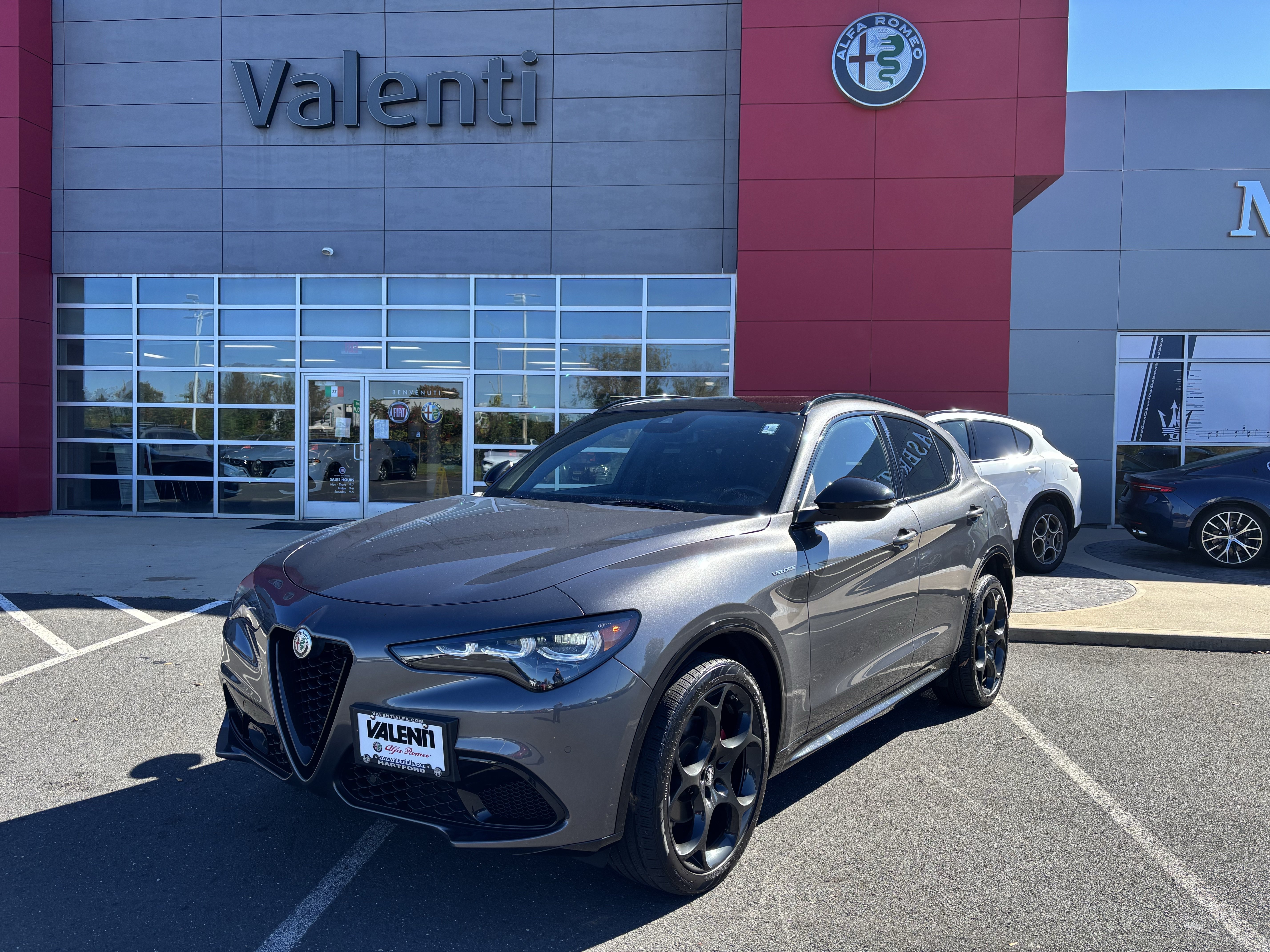 Certified 2024 Alfa Romeo Stelvio Veloce AWD/4WD image 1