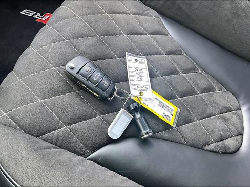 Used 2011 Audi R8 V10 AWD/4WD image 13
