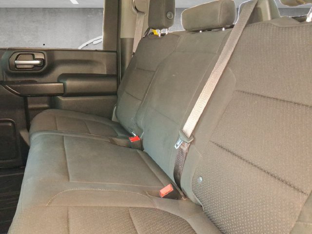 Used 2021 Chevrolet Silverado 2500 Custom w/ Custom Value Package AWD/4WD image 28