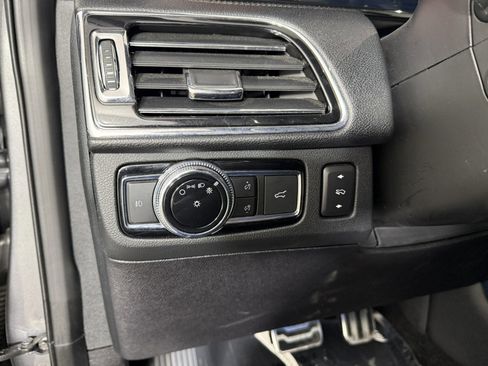 Used 2021 Lincoln Navigator L Reserve w/ Luxury Package AWD/4WD image 27