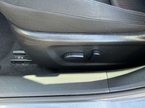 Used 2024 Nissan Altima 2.5 SV AWD/4WD image 27