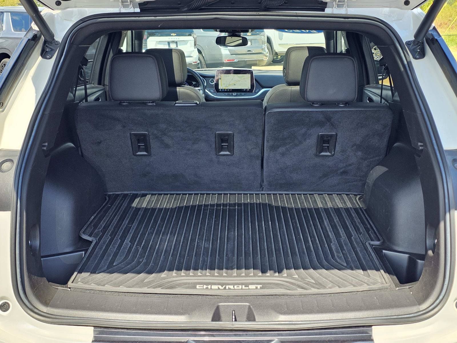 Used 2023 Chevrolet Blazer Premier FWD image 13