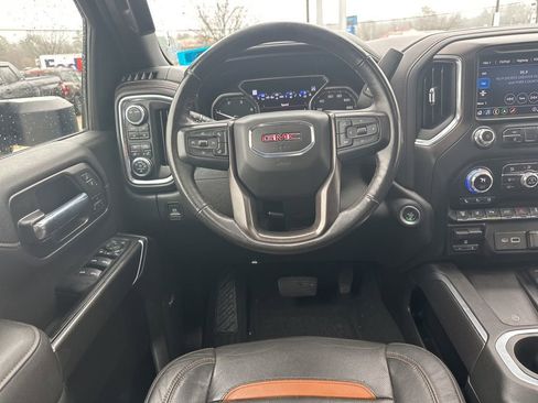 Used 2022 GMC Sierra 2500 AT4 w/ AT4 Premium Plus Package AWD/4WD image 21
