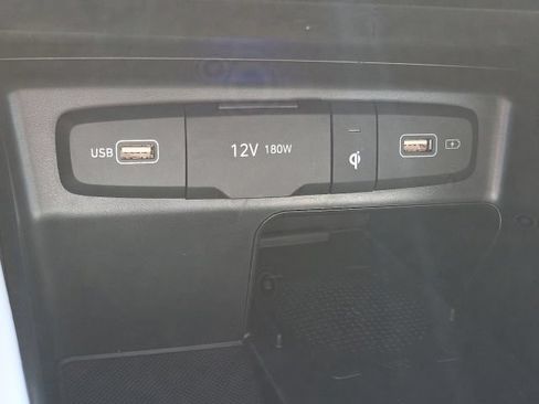 Certified 2024 Hyundai Tucson SEL w/ Convenience Package FWD image 18