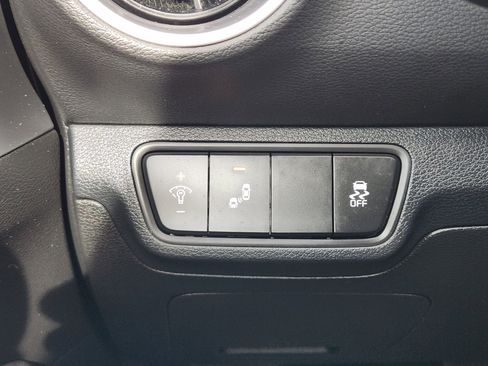 Used 2023 Kia Forte LXS w/ LXS Technology Package image 26