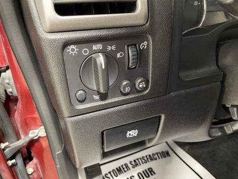 Used 2010 Chevrolet Colorado LT AWD/4WD image 23