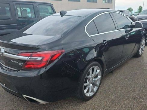 Used 2017 Buick Regal GS w/ Driver Confidence Package #2 AWD/4WD image 3