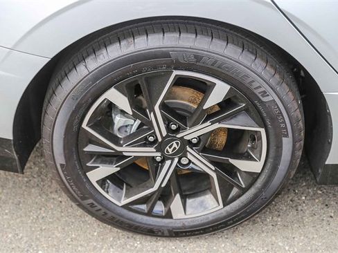 Used 2024 Hyundai Sonata SEL image 11