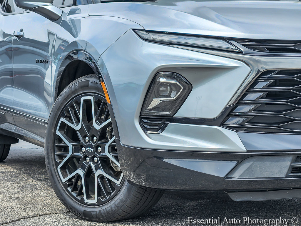 Certified 2024 Chevrolet Blazer RS w/ Driver Confidence II Package AWD/4WD image 3