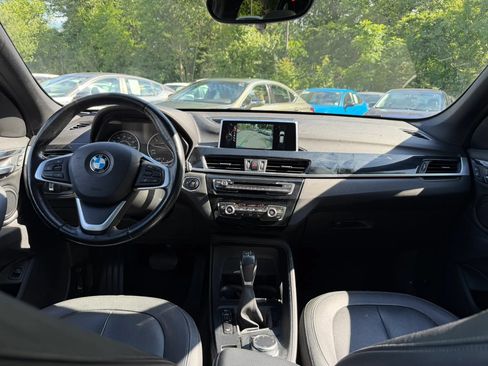 Used 2017 BMW X1 xDrive28i AWD/4WD image 16