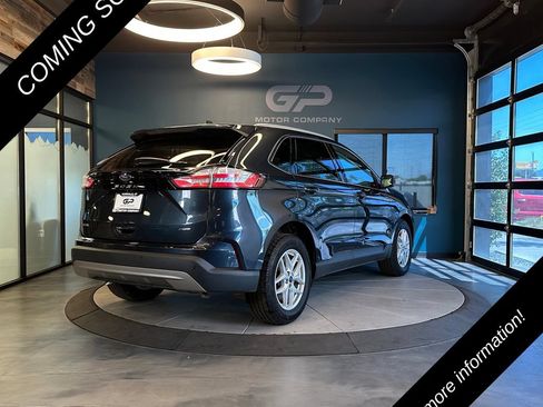 Used 2022 Ford Edge SEL w/ Convenience Package AWD/4WD image 5