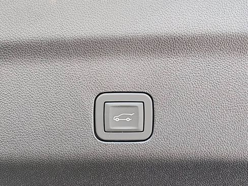New 2026 Cadillac Escalade Platinum Sport w/ LPO, ONYX Package AWD/4WD image 14