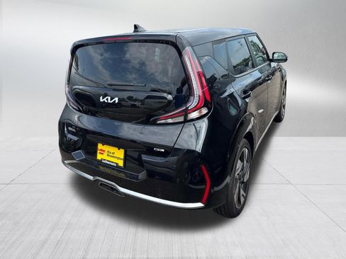 Used 2023 Kia Soul GT-Line w/ GT-Line Technology Package FWD image 7