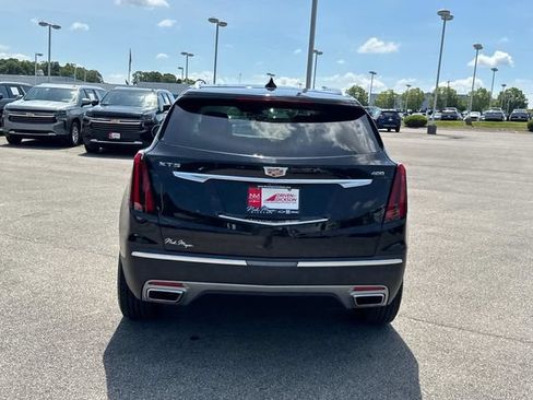 Used 2024 Cadillac XT5 Premium Luxury w/ Technology Package FWD image 5