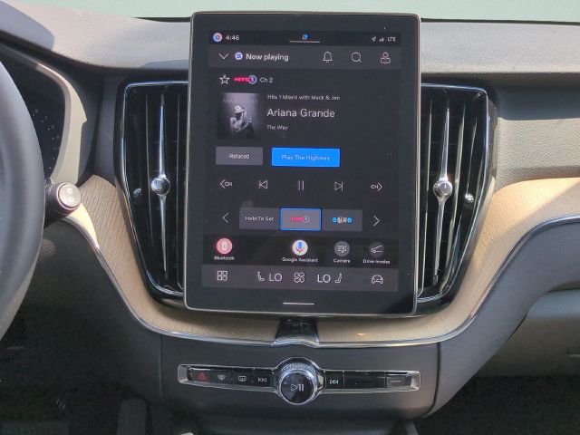New 2026 Volvo XC60 B5 Plus AWD/4WD image 13