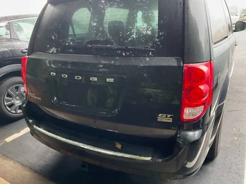 Used 2017 Dodge Grand Caravan GT FWD image 6