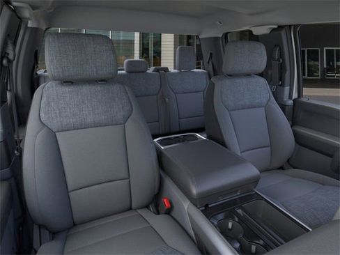 New 2026 Ford F150 XLT w/ XLT Chrome Appearance Package image 10