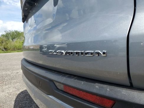 New 2026 GMC Acadia Elevation image 9