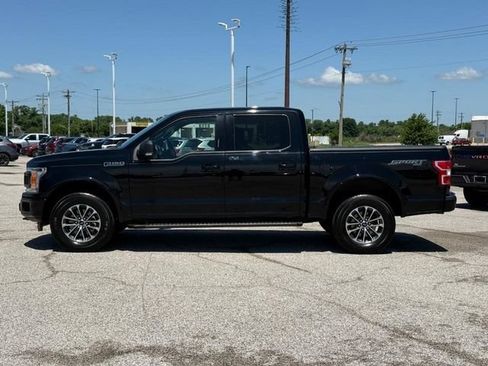 Used 2018 Ford F150 XLT w/ Equipment Group 302A Luxury AWD/4WD image 2