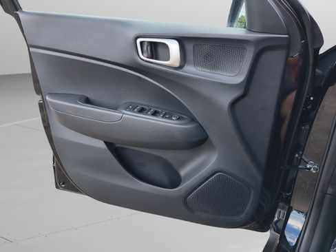 New 2026 Hyundai Venue SEL FWD image 24