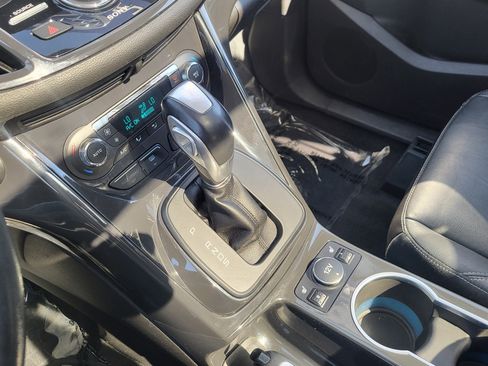 Used 2014 Ford Escape Titanium image 19