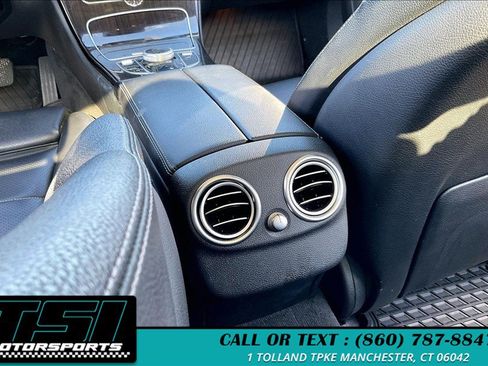 Used 2017 Mercedes-Benz C 300 4MATIC Sedan image 33