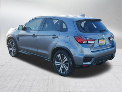 Used 2020 Mitsubishi Outlander Sport ES image 5