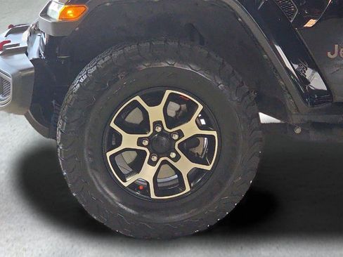 Used 2021 Jeep Wrangler Unlimited Rubicon image 9