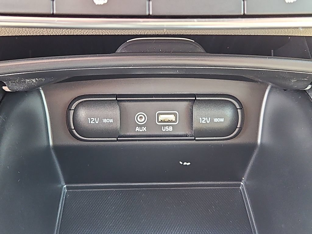 Used 2018 Kia Sorento LX w/ LX V6 Convenience Package AWD/4WD image 11