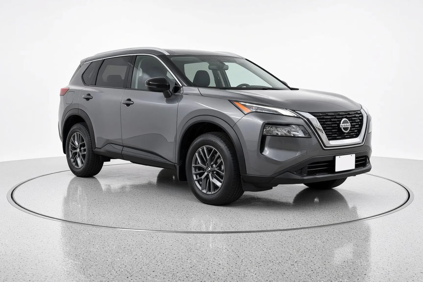 Used 2021 Nissan Rogue S FWD image 1