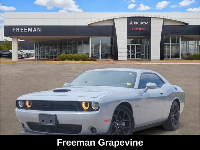 Used 2021 Dodge Challenger R/T w/ Blacktop Package RWD image 1