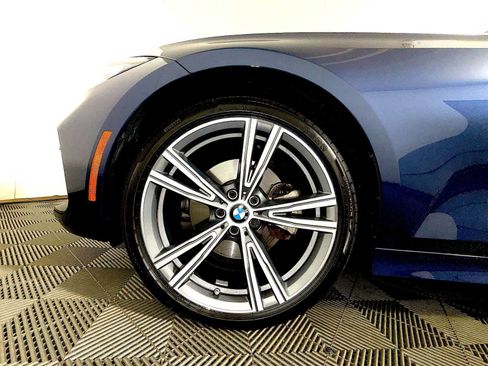 Used 2024 BMW 330i xDrive Sedan w/ Premium Package AWD/4WD image 8