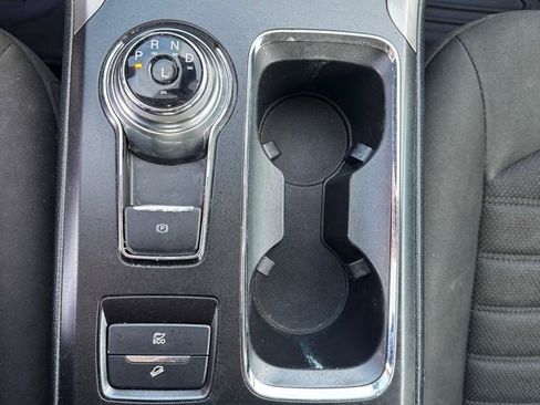 Used 2019 Ford Fusion SE FWD image 23