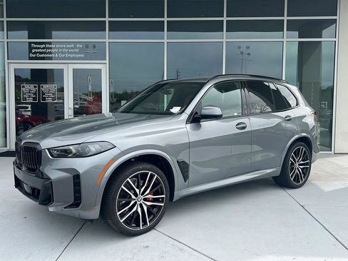 New 2026 BMW X5 xDrive40i image 2