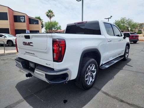 Used 2024 GMC Sierra 1500 SLT RWD image 3