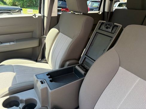 Used 2007 Dodge Nitro SXT AWD/4WD image 13