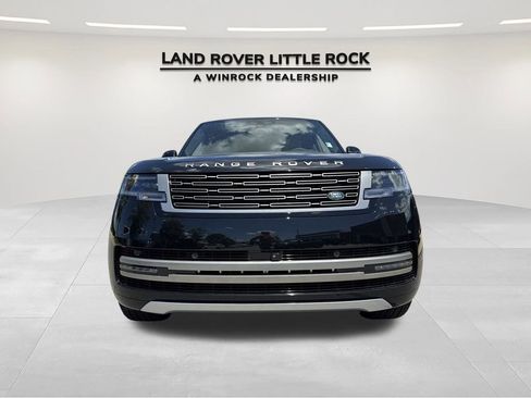 New 2025 Land Rover Range Rover SE image 8