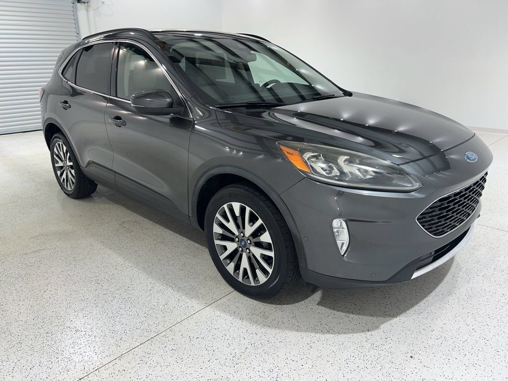 Used 2020 Ford Escape Titanium AWD/4WD image 7