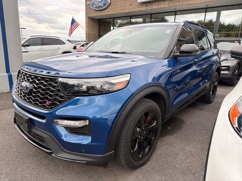 Used 2022 Ford Explorer ST w/ Equipment Group 401A AWD/4WD image 3