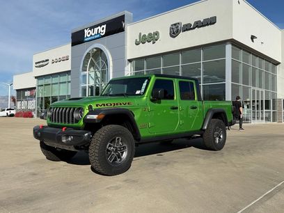 New 2025 Jeep Gladiator Mojave w/ Convenience Group