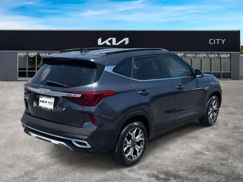 Certified 2022 Kia Seltos EX AWD/4WD image 7