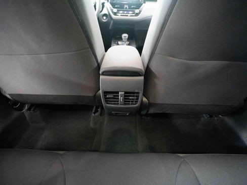 Used 2026 Toyota Corolla Cross LE AWD/4WD image 22