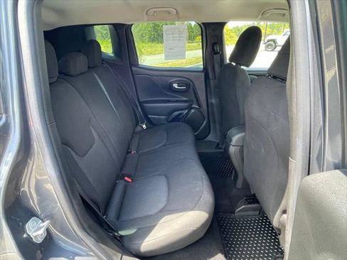 Certified 2022 Jeep Renegade Sport AWD/4WD image 43