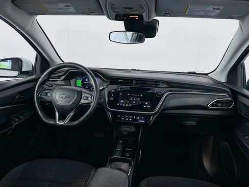 Used 2023 Chevrolet Bolt EUV LT FWD image 21
