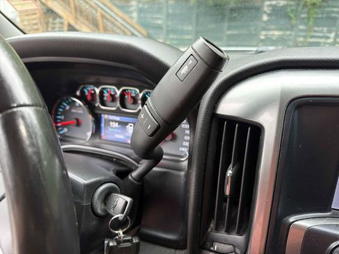 Used 2015 Chevrolet Silverado 2500 LT w/ LT Convenience Package AWD/4WD image 15