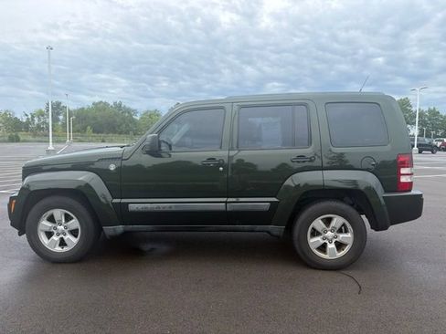 Used 2011 Jeep Liberty Sport w/ Trailer Tow Class III Group AWD/4WD image 14