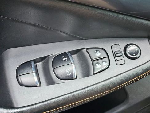 Certified 2023 Nissan Maxima SR w/ Sport Mat Group image 21