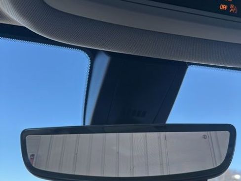 Used 2022 GMC Acadia Denali w/ Denali Ultimate Package image 35