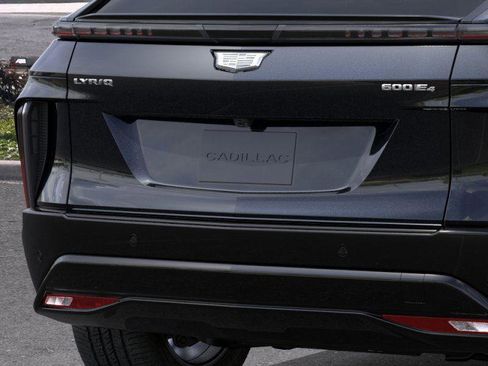 New 2026 Cadillac Lyriq Sport image 15